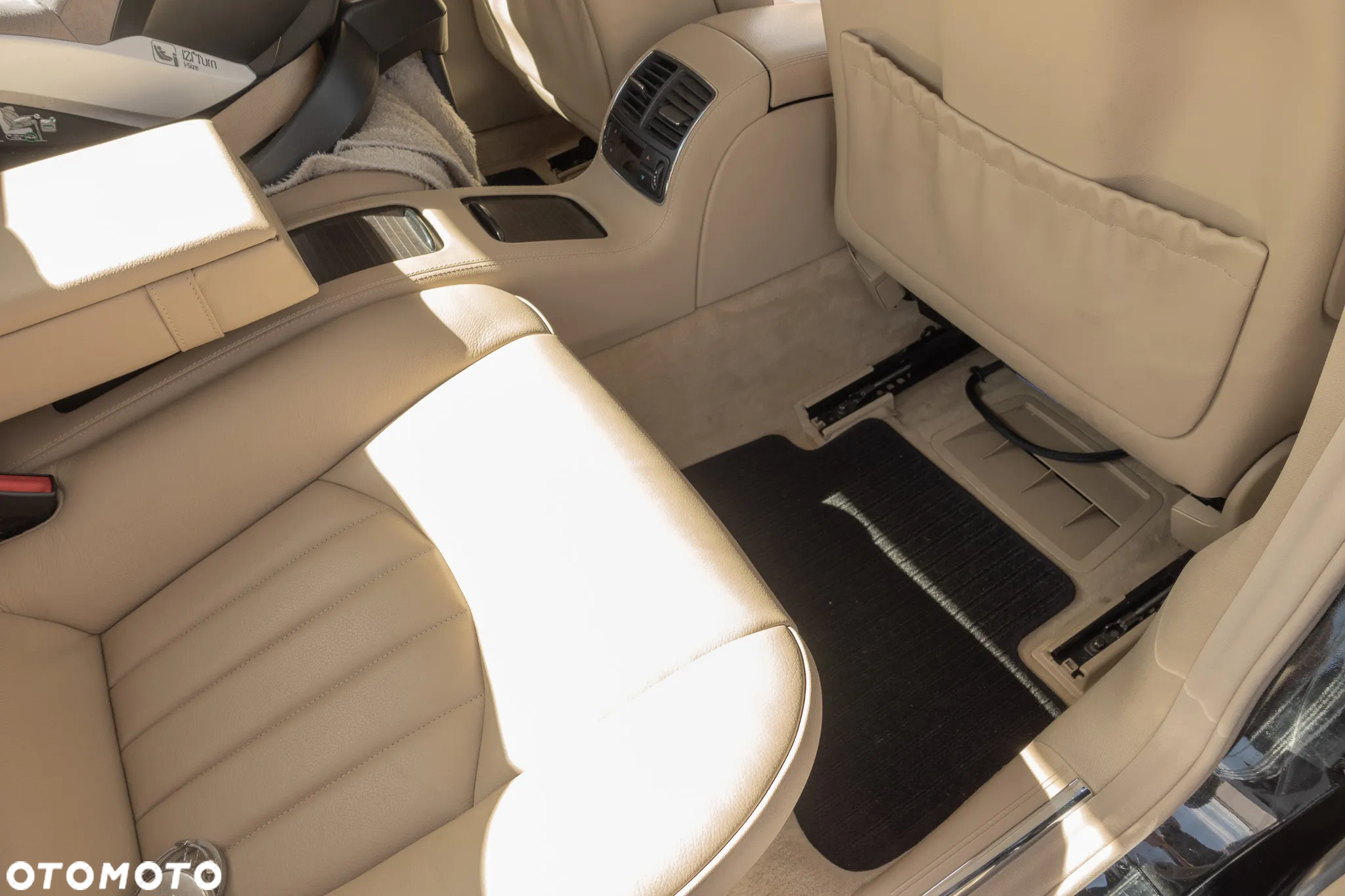 Mercedes-Benz CLS 320 CDI - 14