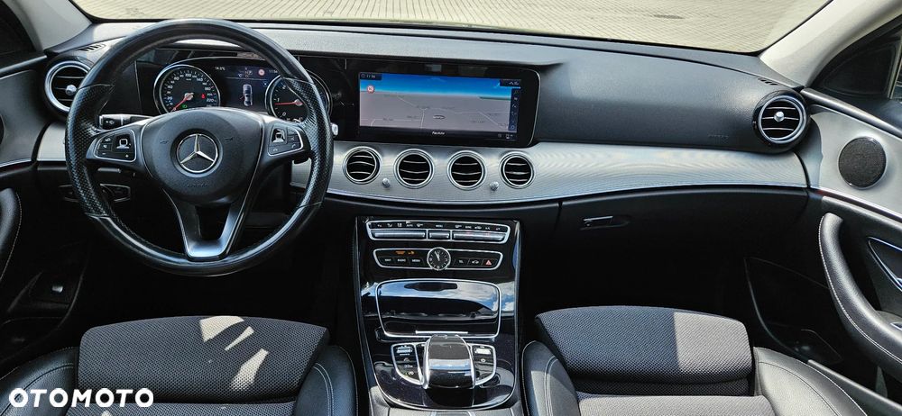 Mercedes-Benz Klasa E 220 d 4Matic 9G-TRONIC Avantgarde - 8