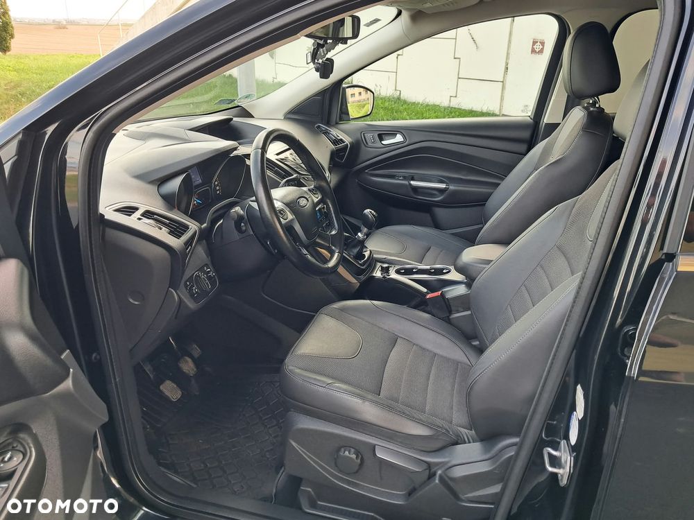 Ford Kuga 2.0 TDCi 4WD Titanium - 16