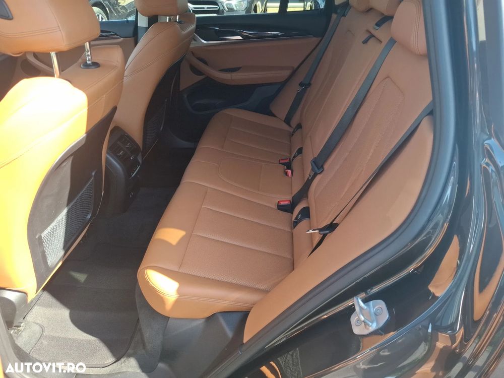 BMW X3 xDrive30e AT PHEV - 17