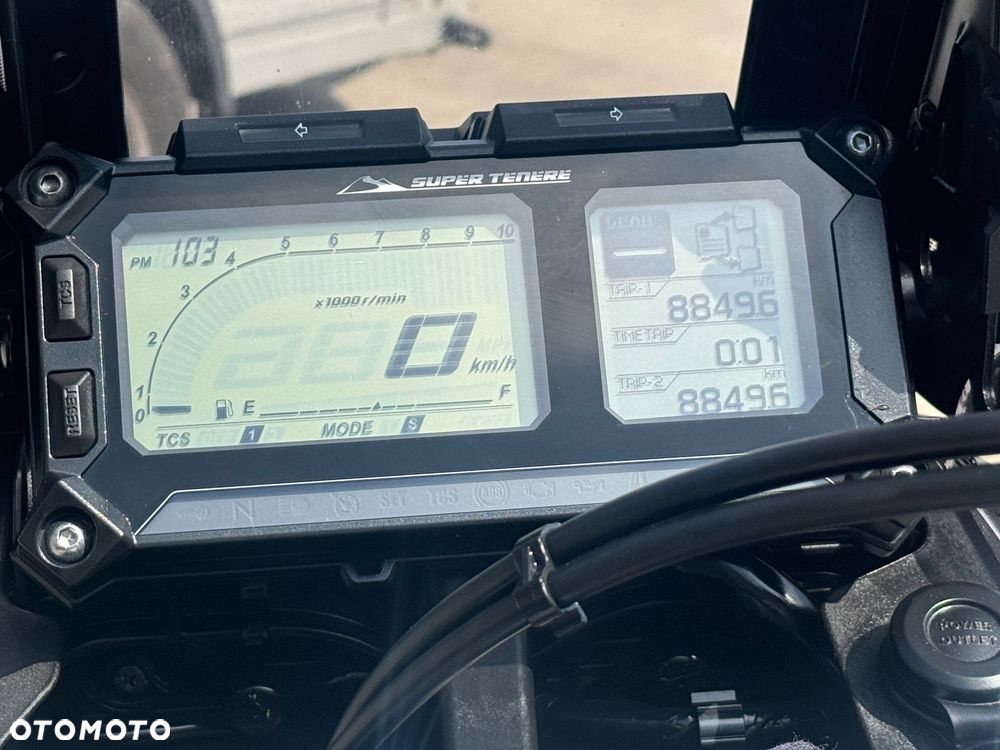 Yamaha Super Tenere - 40
