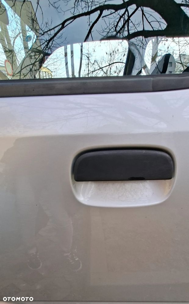 Suzuki Wagon R+ 1.3 Club - 19