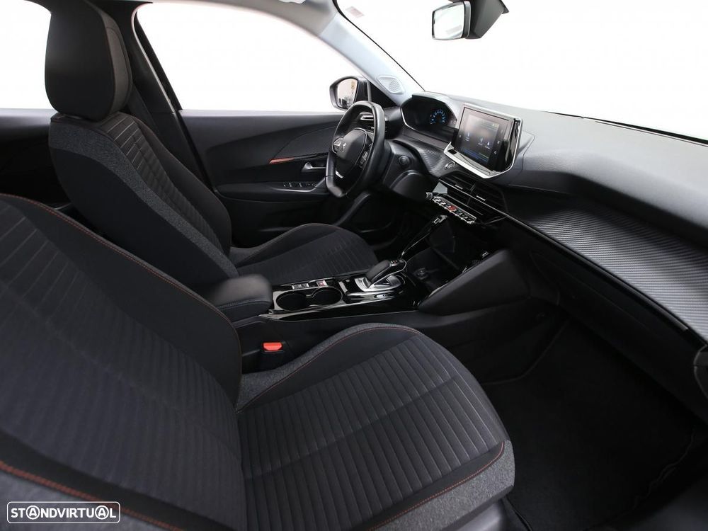 Peugeot e-2008 50 kWh Active - 9