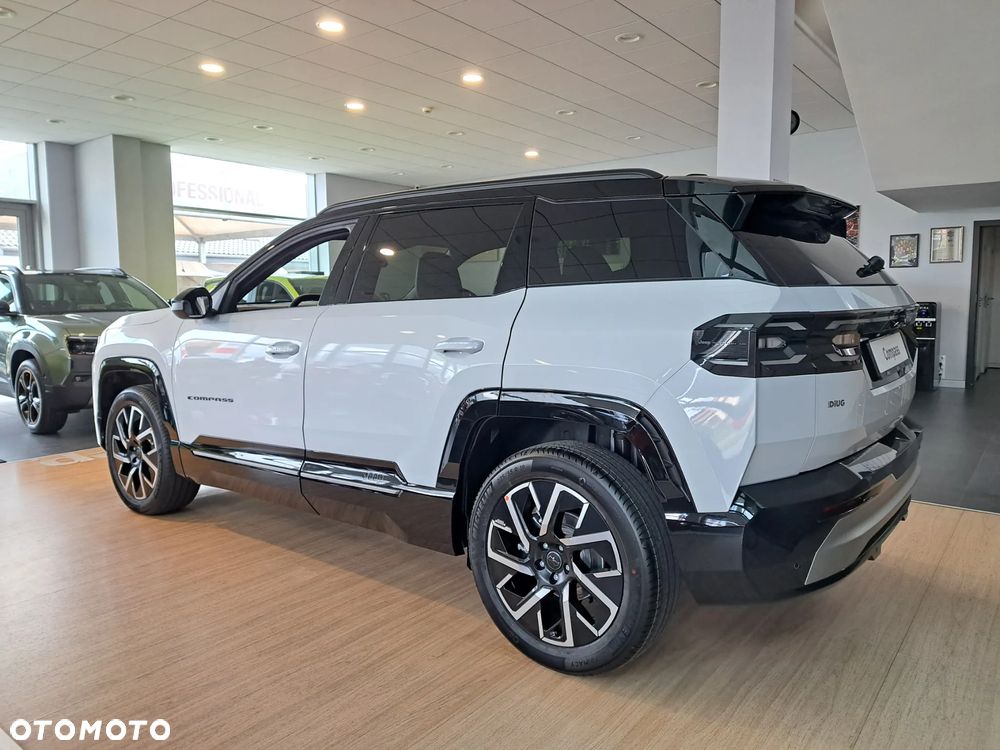 Jeep Compass - 3