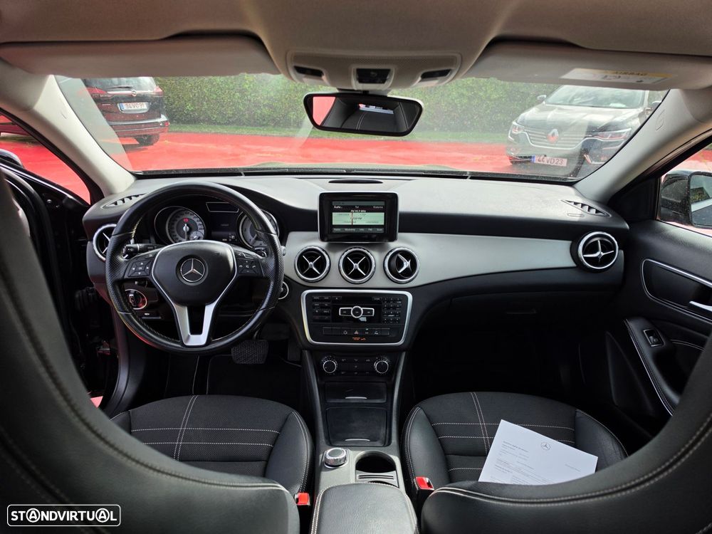 Mercedes-Benz GLA 200 CDI Urban Aut. - 17