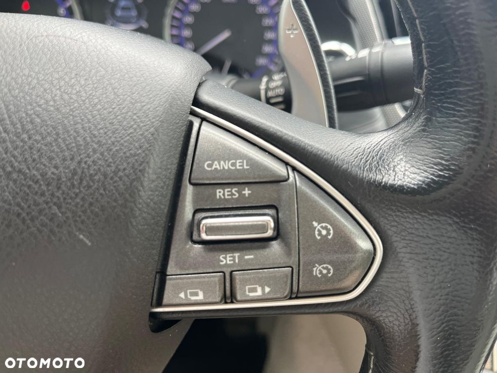 Infiniti Q50 2.0t Premium Executive EU6 - 8