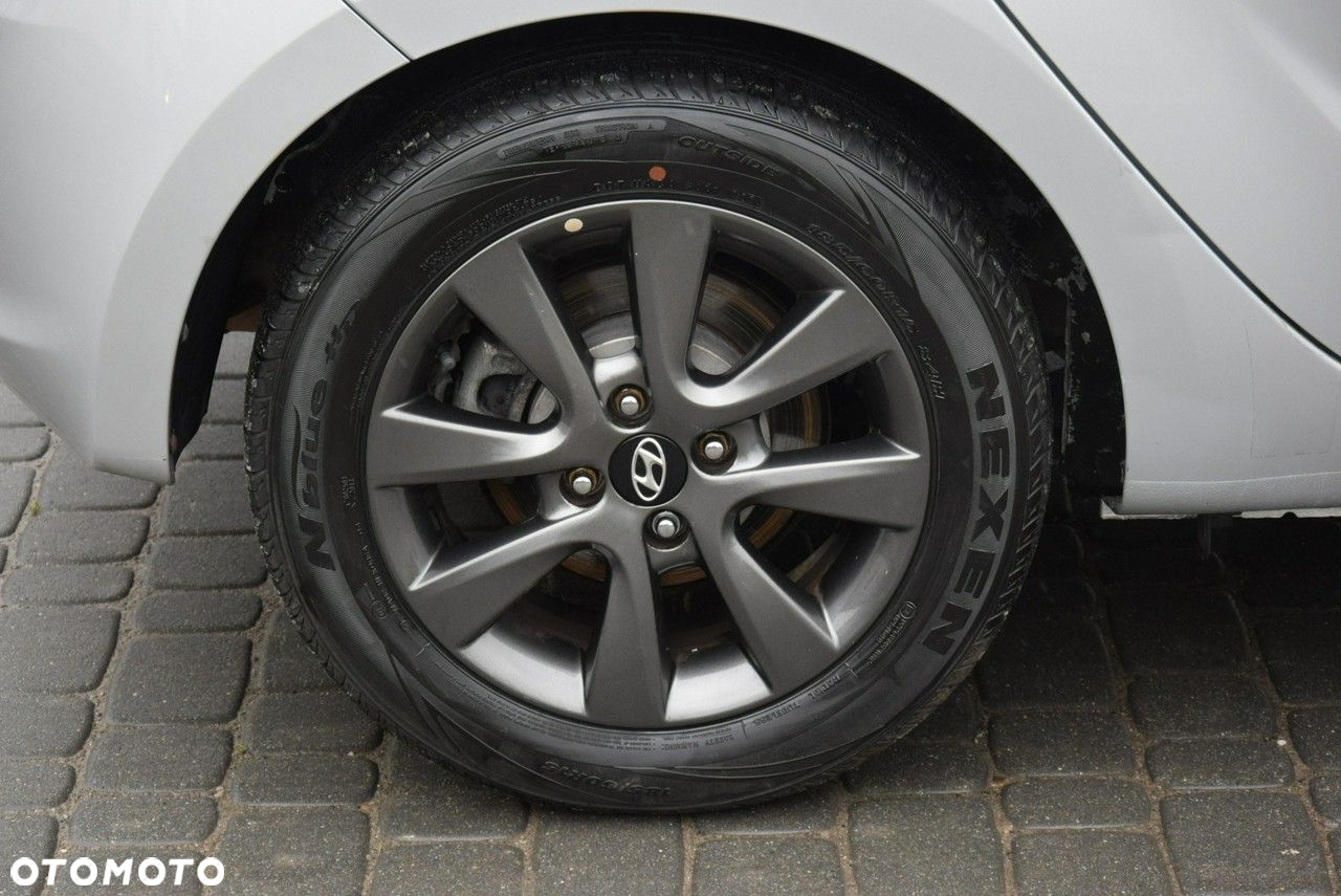 Hyundai i20 1.25 Wersja Jubileuszowa - 8