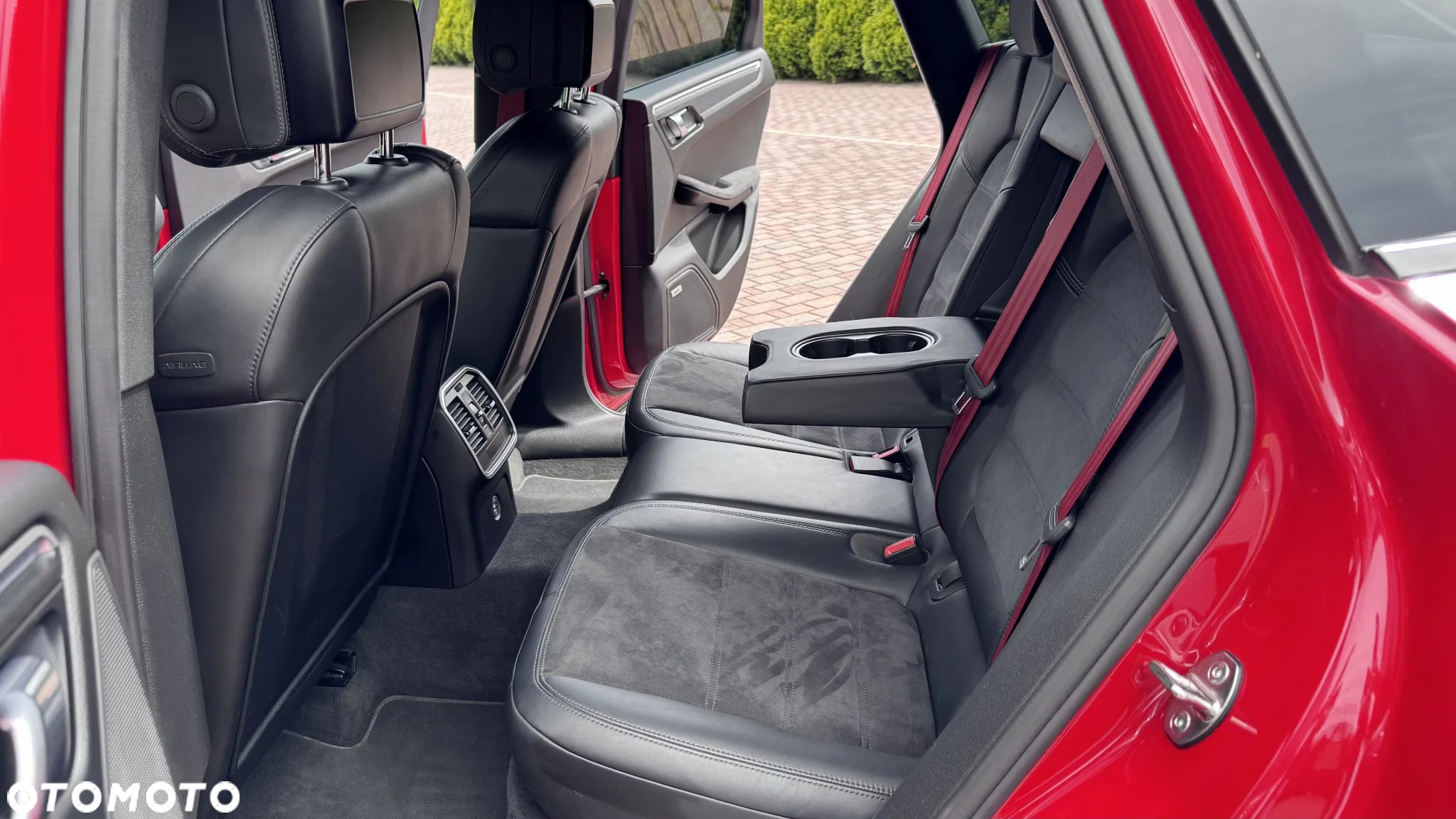 Porsche Macan GTS - 27