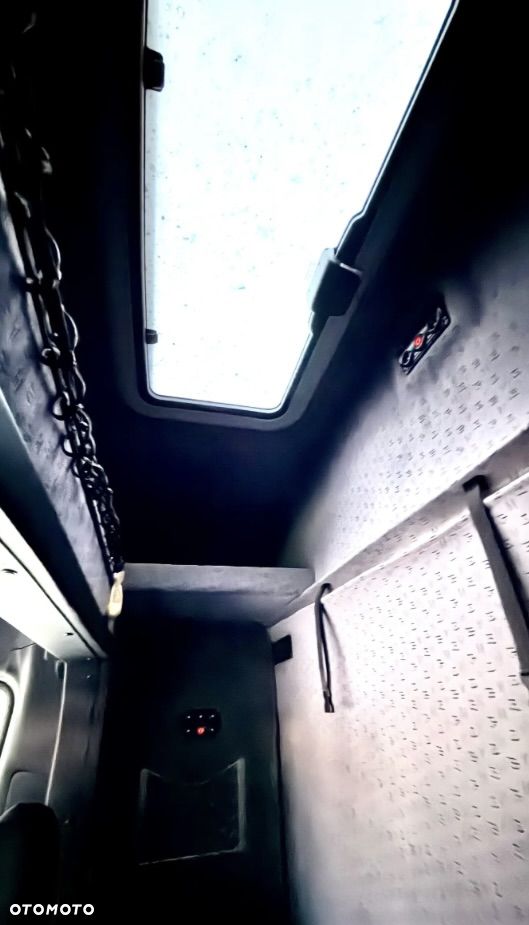 Mercedes-Benz Sprinter 319 3.0 V6 Automat podwozie - 36