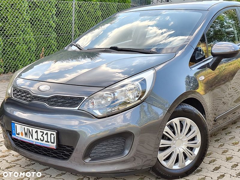Kia Rio 1.2 Dream-Team Edition - 32