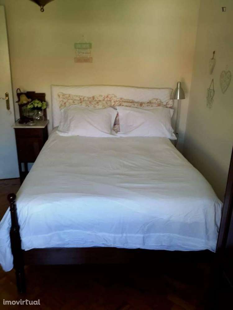 Quarto - localizado em Estoril Lisbon - Grande imagem: 2/13