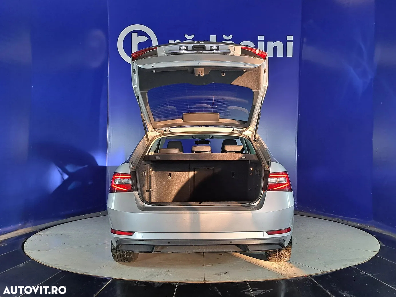 Skoda Superb - 20