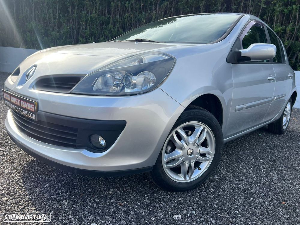 Renault Clio 1.2 16V Dynamique - 19