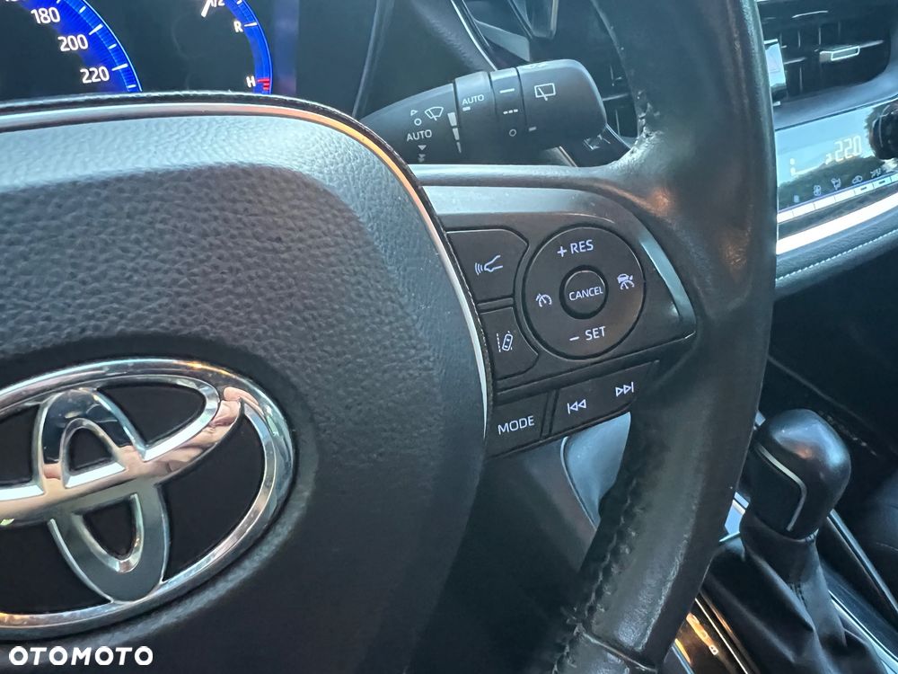 Toyota Corolla - 18