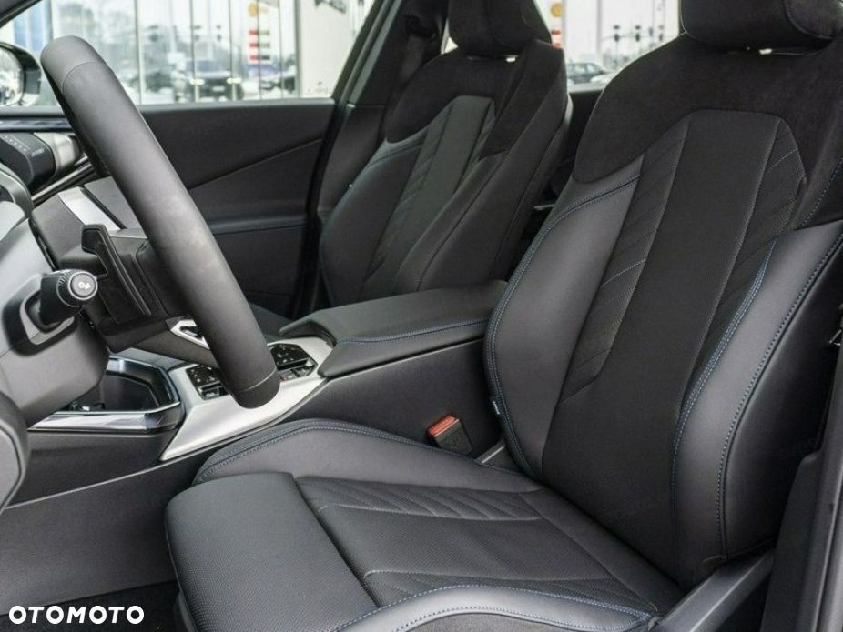 BMW X3 xDrive20 mHEV - 10