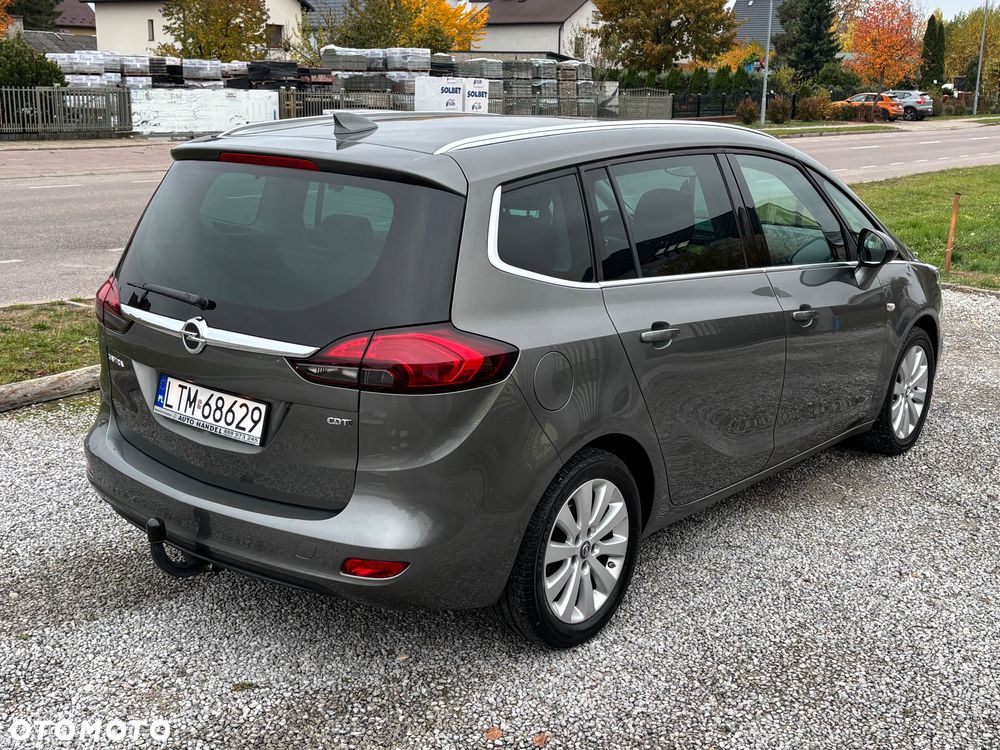 Opel Zafira - 26