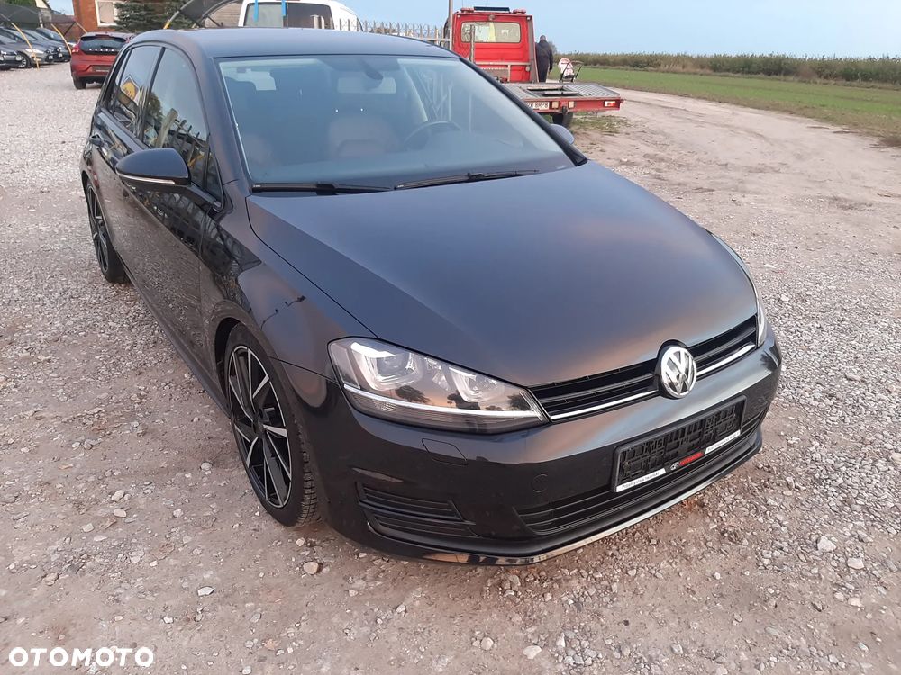 Volkswagen Golf 2.0 BlueTDI DSG Highline - 5