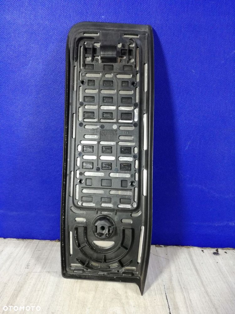 Audi A4 B9 20/25 podstopnica nakładka 8W1.864.777 - 2