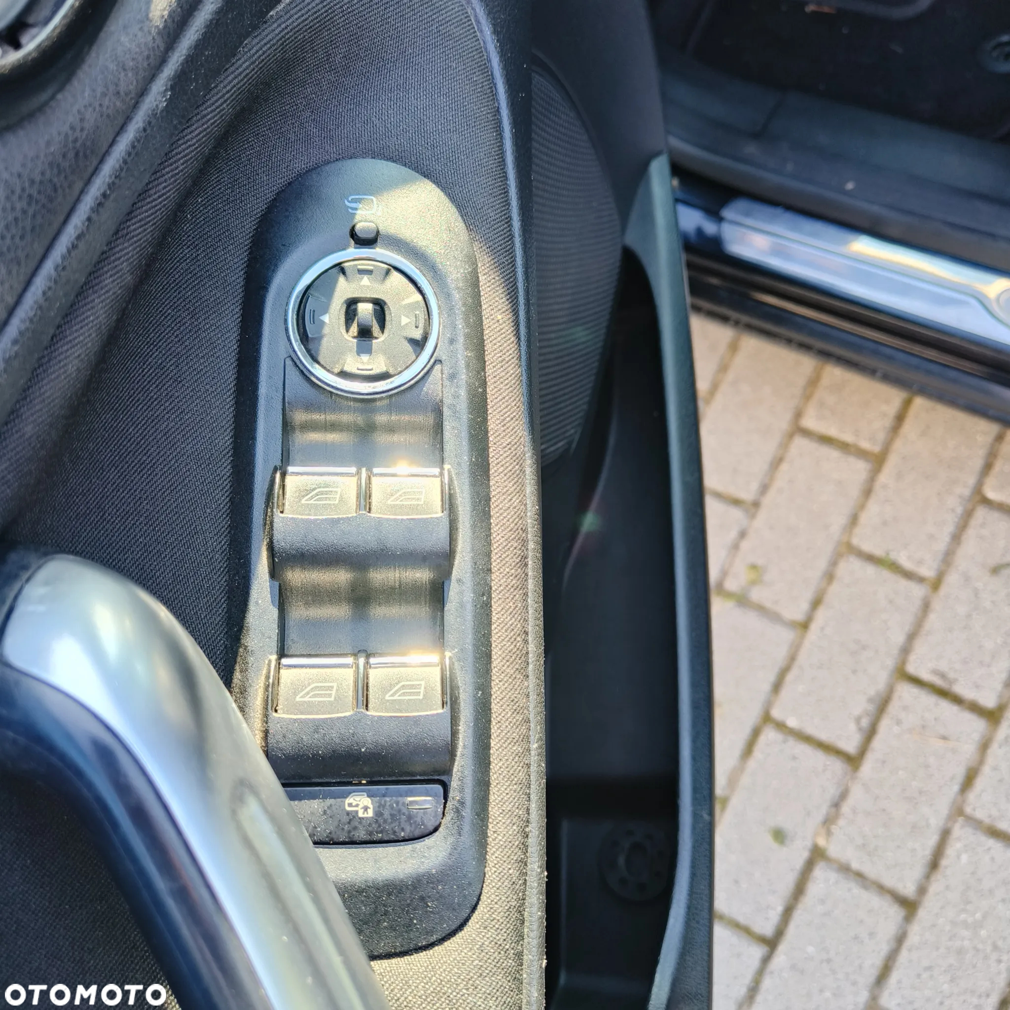 Ford S-Max 2.0 TDCi DPF Titanium - 18