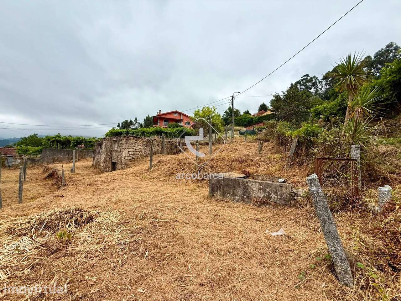 Moradia em pedra para recuperar - Arcos de Valdevez - Grande imagem: 5/10