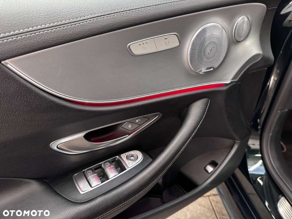 Mercedes-Benz Klasa E - 25