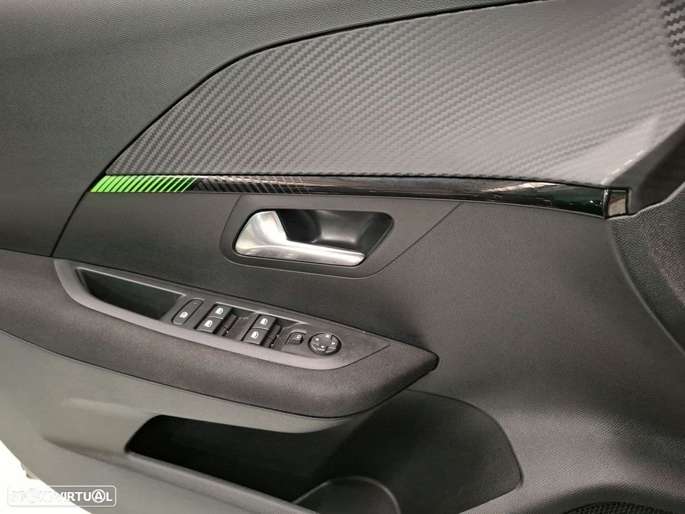 Peugeot 208 1.2 PureTech Active - 20