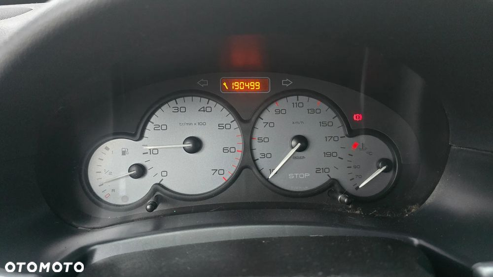 Peugeot Partner Kombi 75 Filou - 10