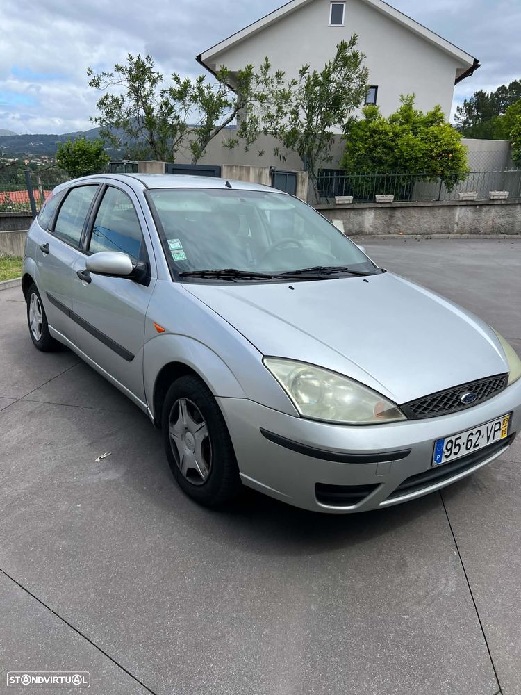 Ford Focus 1.8 TDdi Comfort - 2
