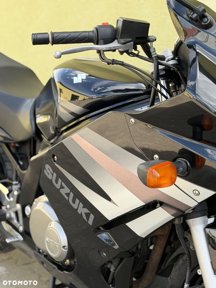 Suzuki GS - 4