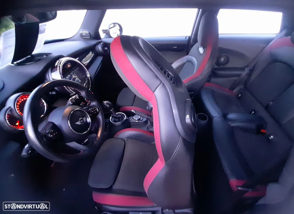 MINI 3 Portas John Cooper Works Auto Desportiva - 19