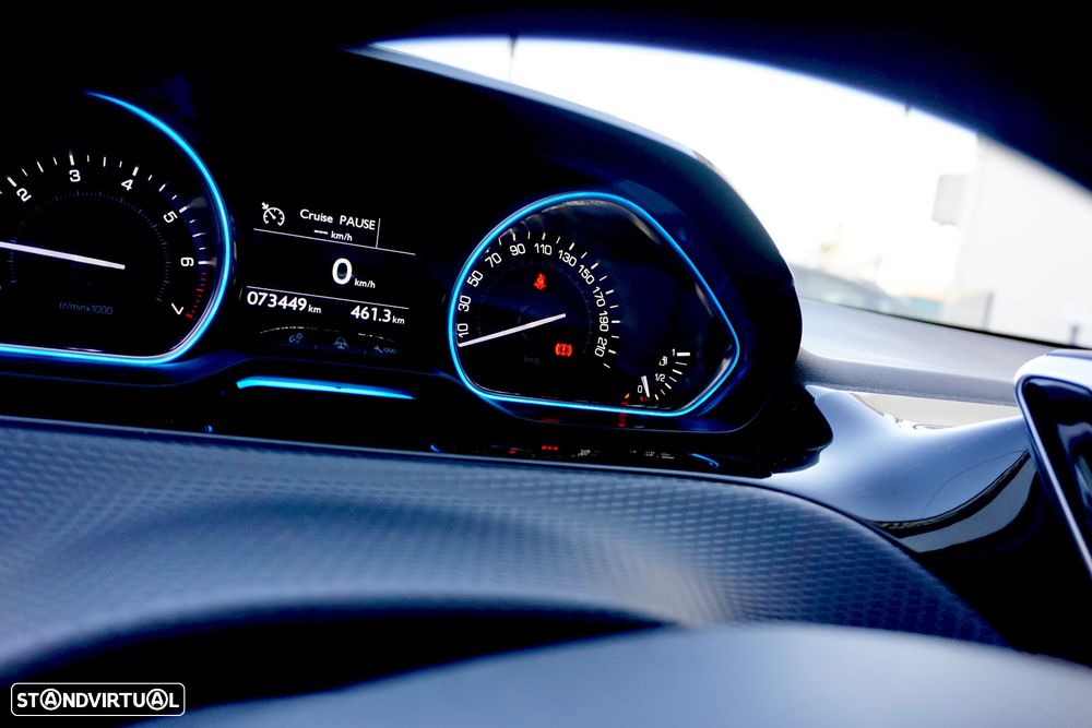 Peugeot 2008 82 VTI Allure - 22