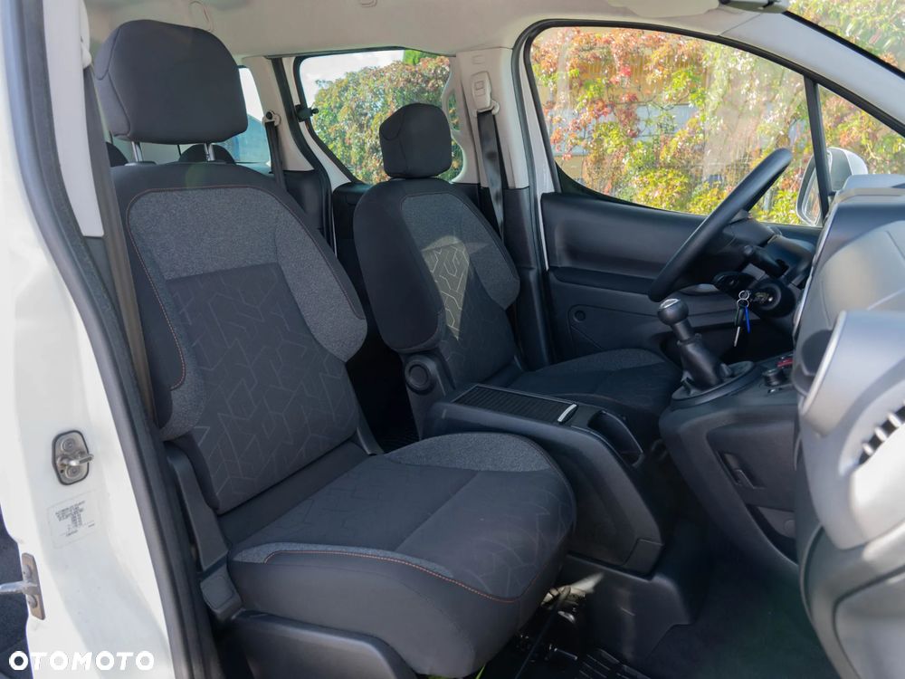 Peugeot Partner 1.6 BlueHDi Active - 22