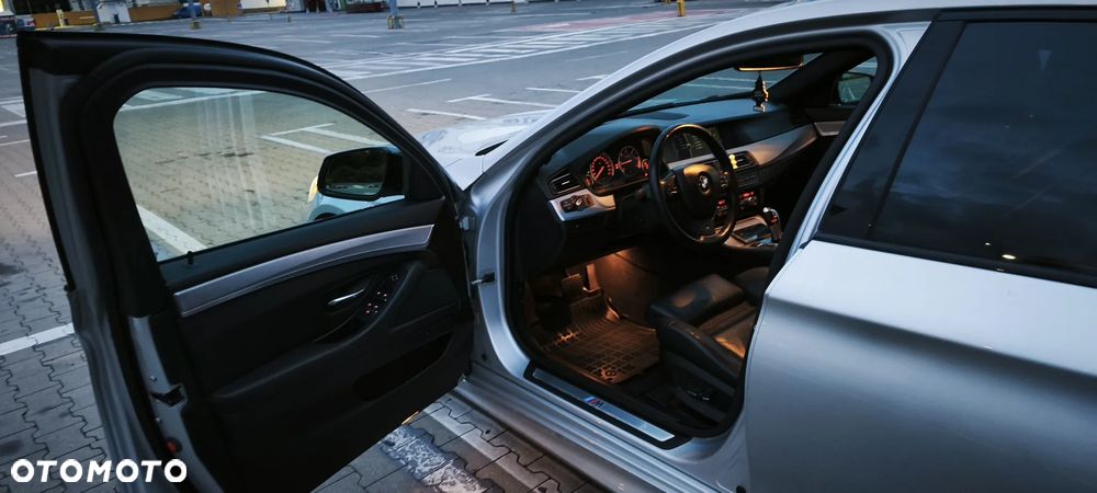 BMW Seria 5 - 8