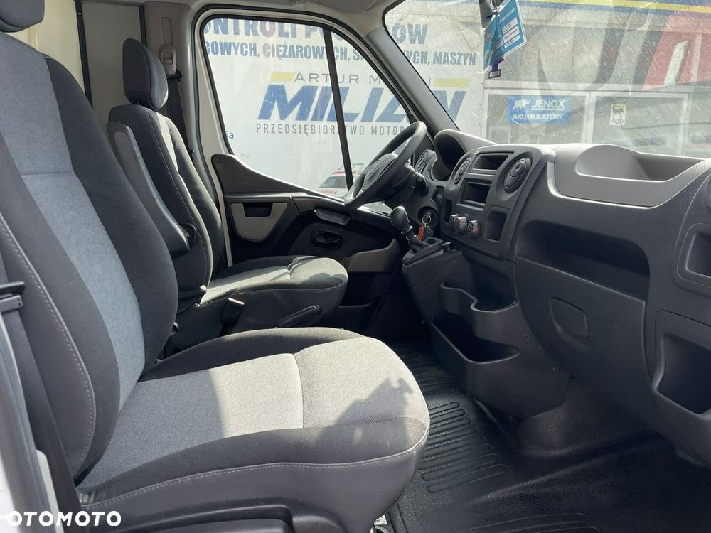 Renault Master - 23