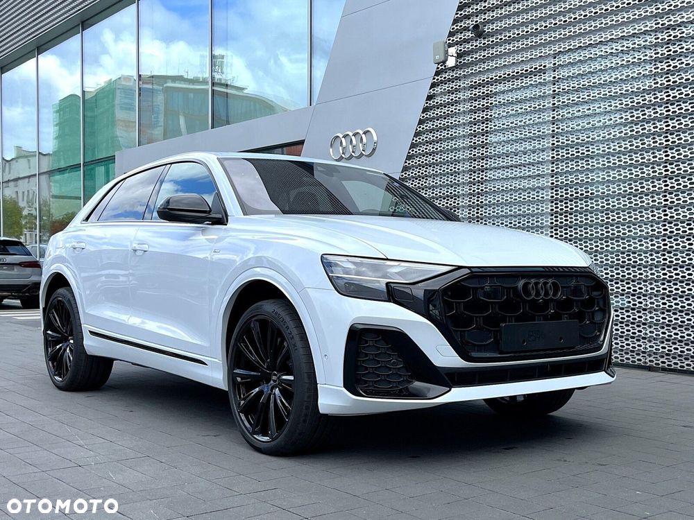 Audi Q8 - 22