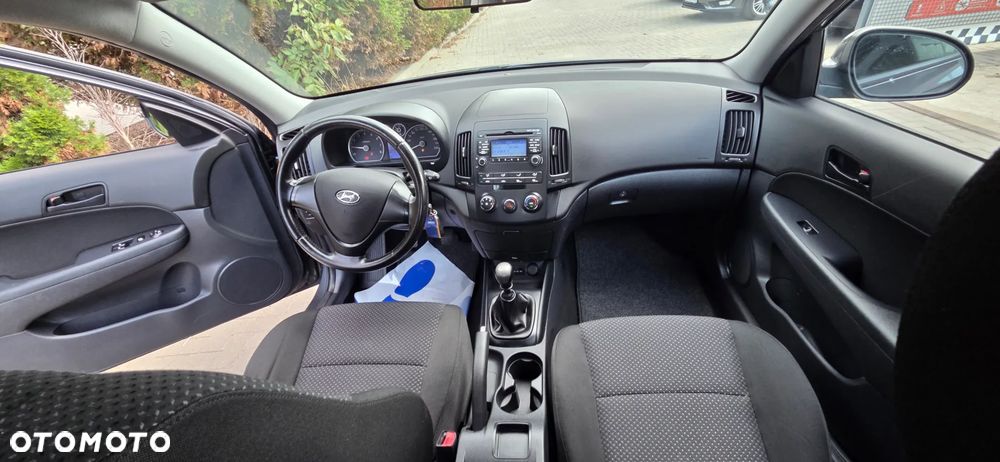 Hyundai i30 1.4 Base EU5 - 35