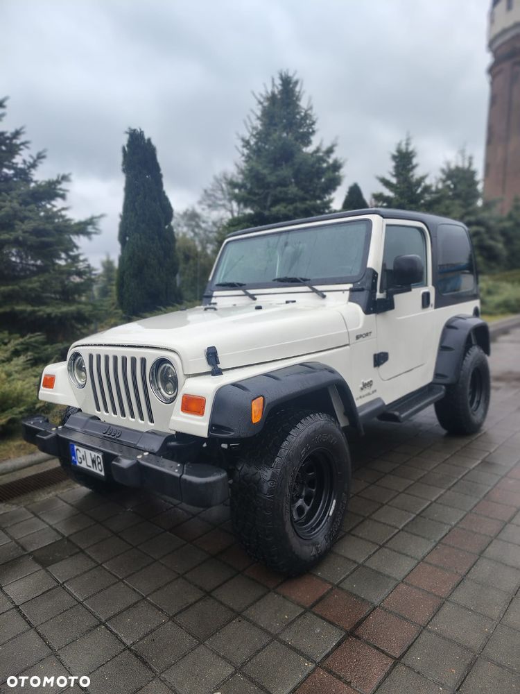 Jeep Wrangler - 7