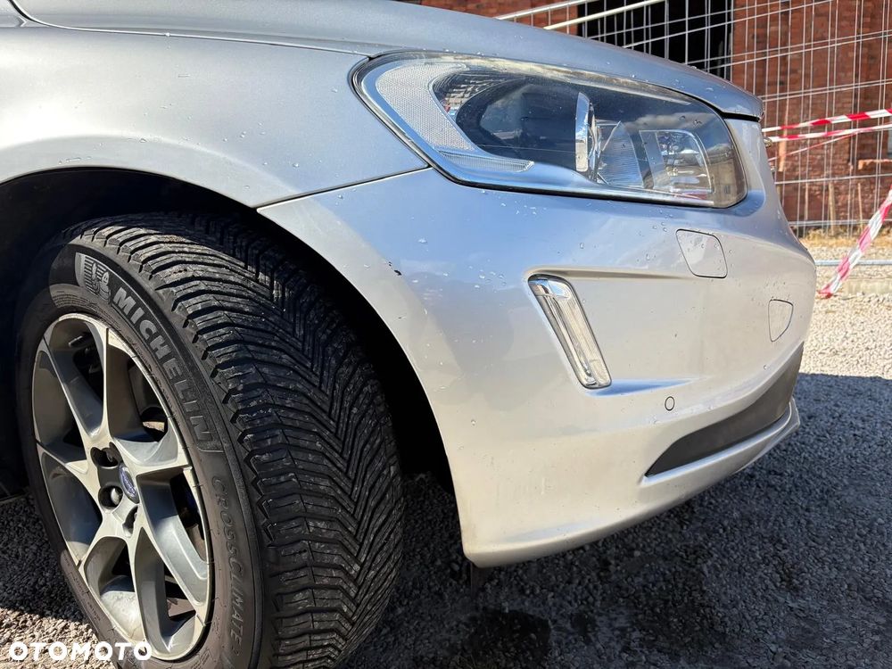 Volvo XC 60 D3 Drive-E Ocean Race - 15