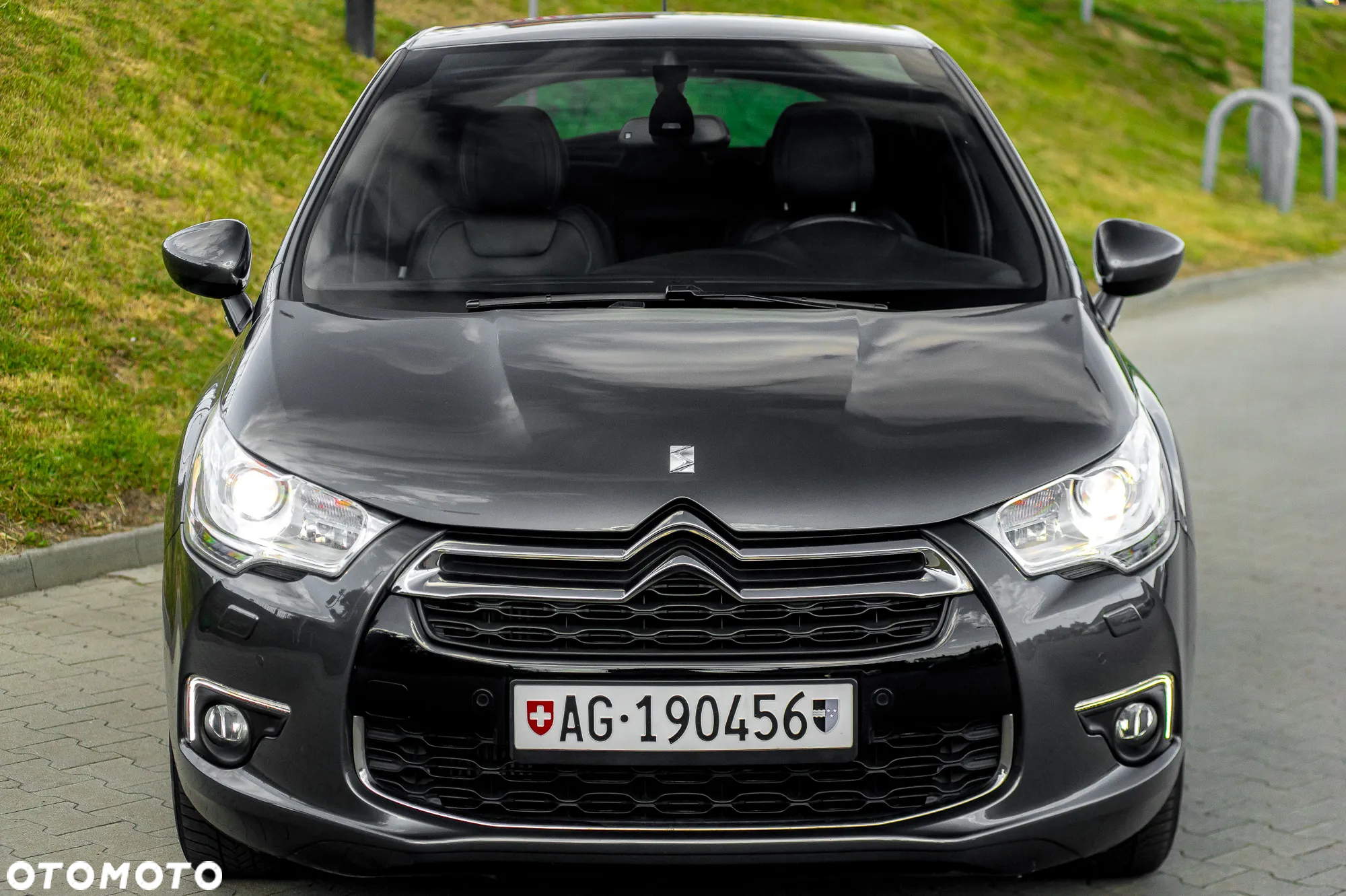 Citroën DS4 1.6 THP SoChic - 5