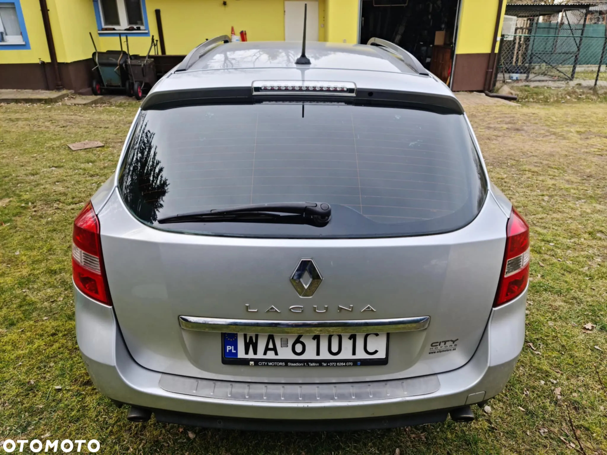 Renault Laguna Grandtour 2.0 16V Turbo Initiale - 9
