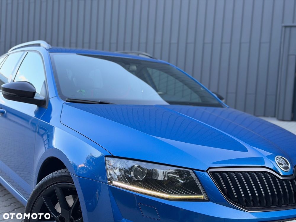 Skoda Octavia 2.0 TDI DSG RS - 13