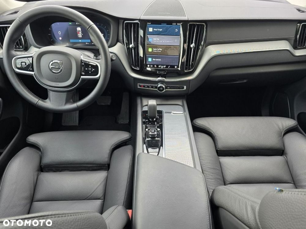 Volvo XC 60 B5 B AWD Ultra Dark - 12