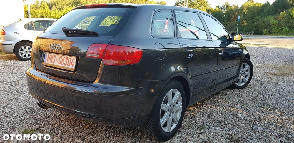 Audi A3 Sportback 2.0 TDI DPF Ambition - 4