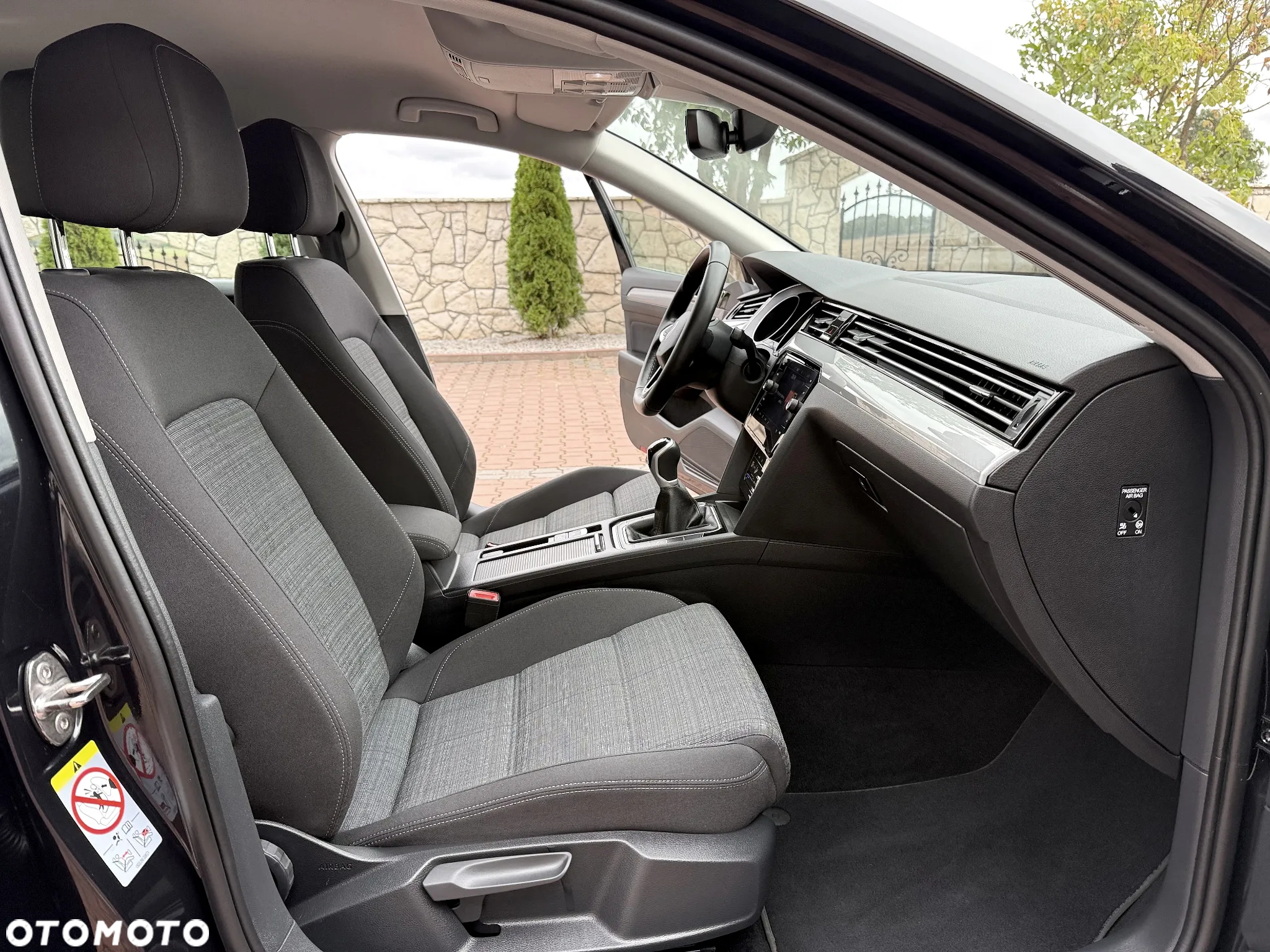 Volkswagen Passat 1.5 TSI EVO Elegance - 11