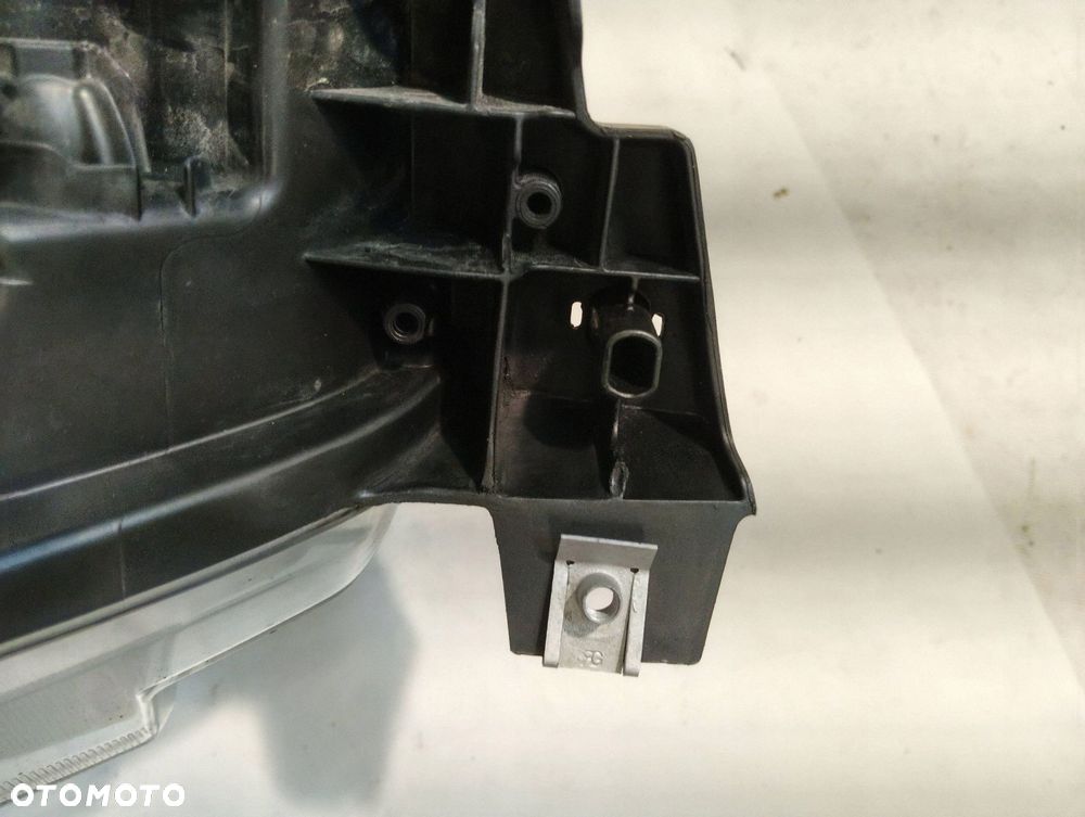 reflektor przód strona prawa renault trafic iii (x82) 260102899r - 6