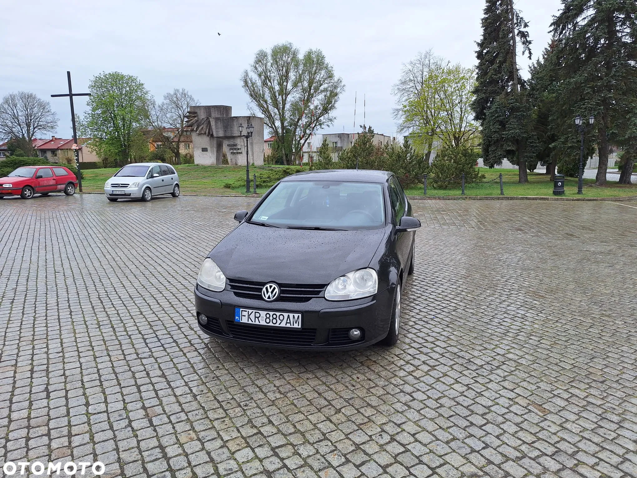 Volkswagen Golf 2.0 TDI DSG Individual - 4