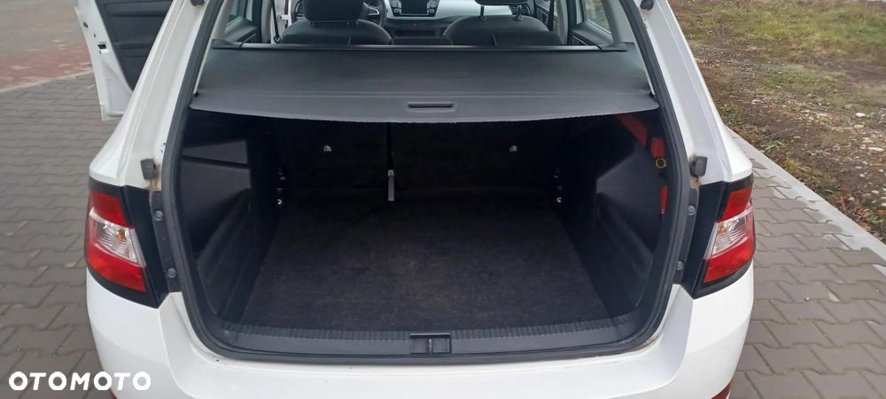 Skoda Fabia 1.0 TSI Active - 12