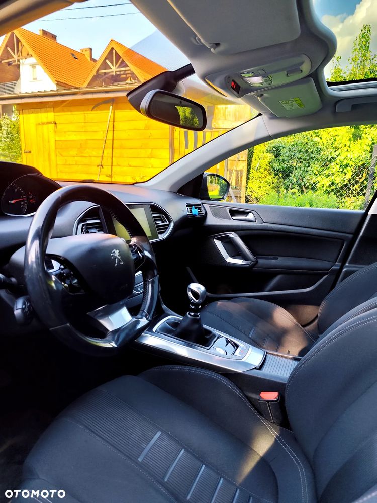 Peugeot 308 - 9
