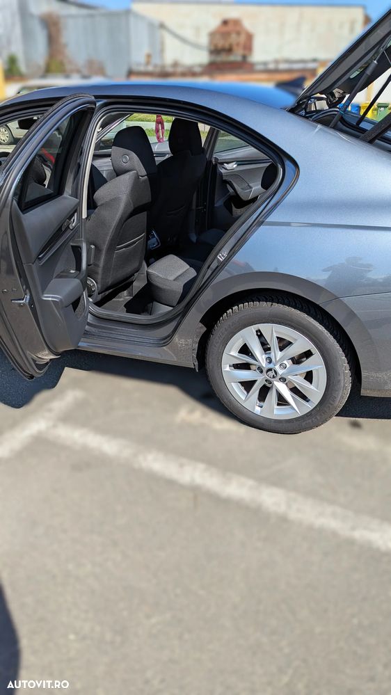 Skoda Octavia 1.5 TSI 150 CP DSG MHEV Selection - 12