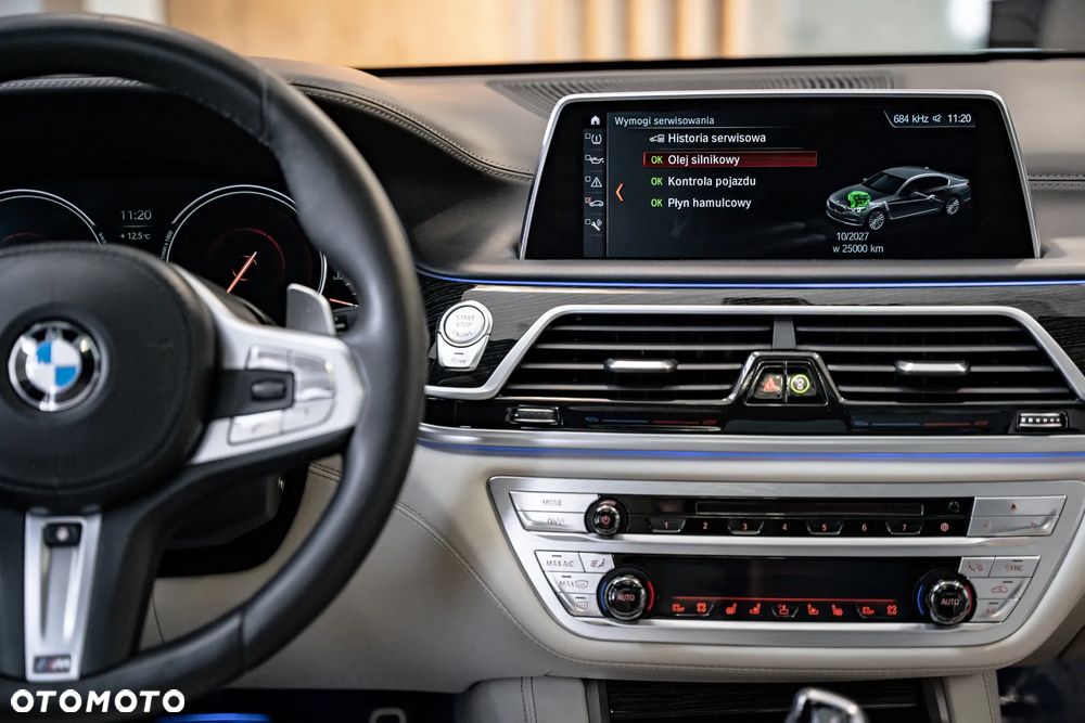 BMW Seria 7 M760Li xDrive - 27